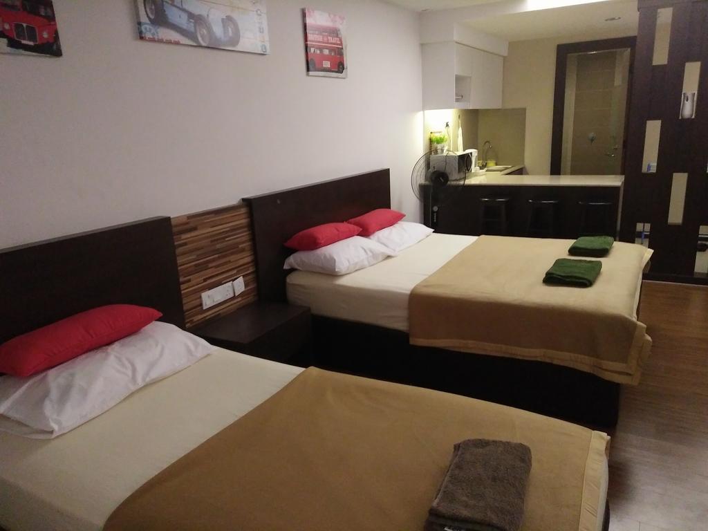 Best Studio Guest House Kota Bharu Esterno foto