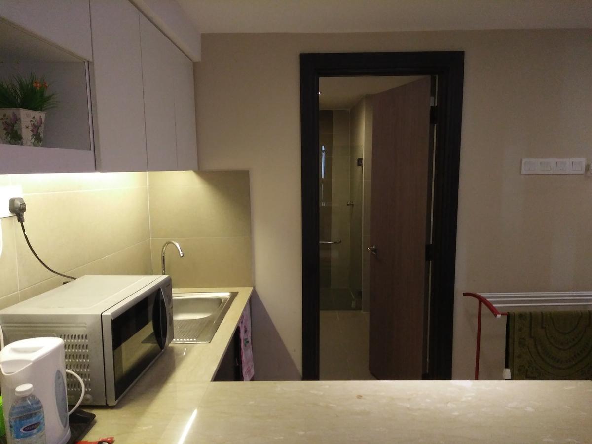Best Studio Guest House Kota Bharu Esterno foto